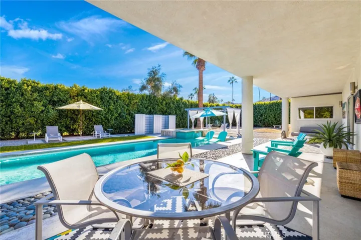 Rear Patio Eating Area