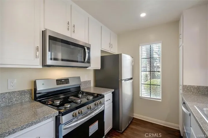 2554 Olive Drive 167, Palmdale, California 93550