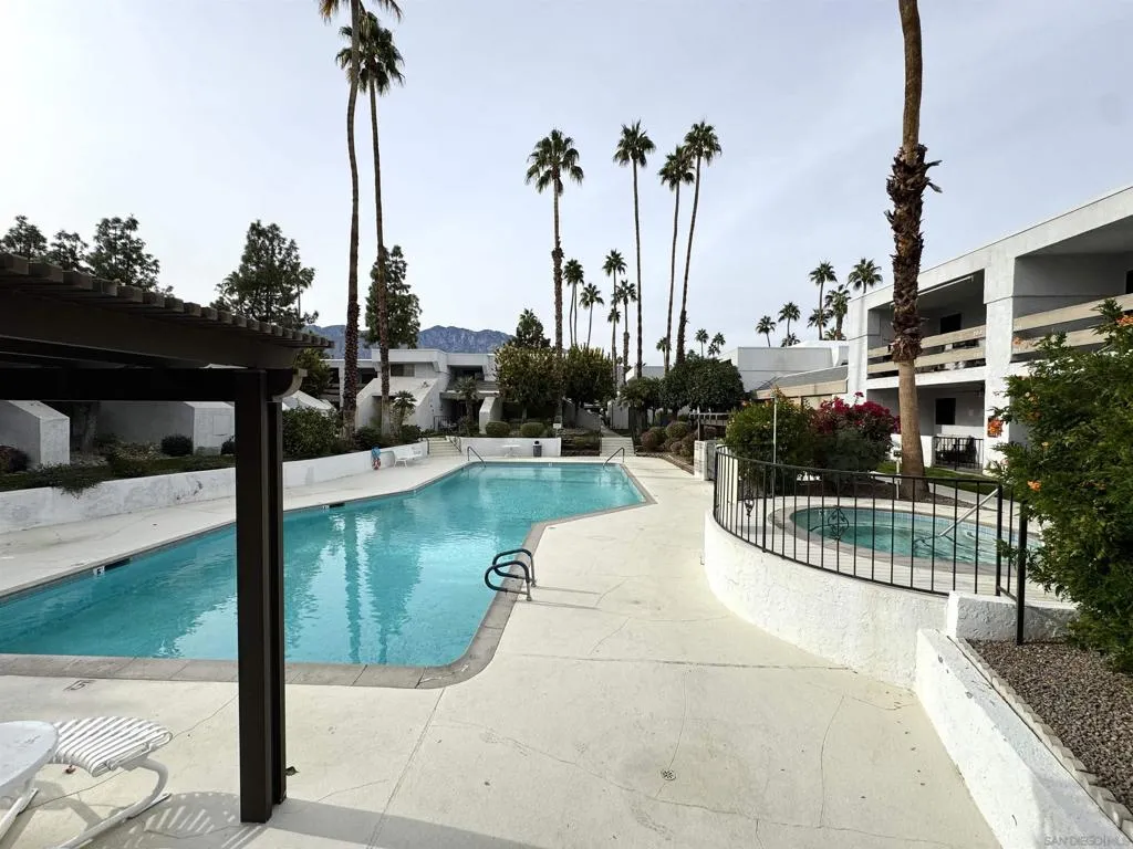 5301 E Waverly Dr 198, Palm Springs, California 92264 home-pic-34