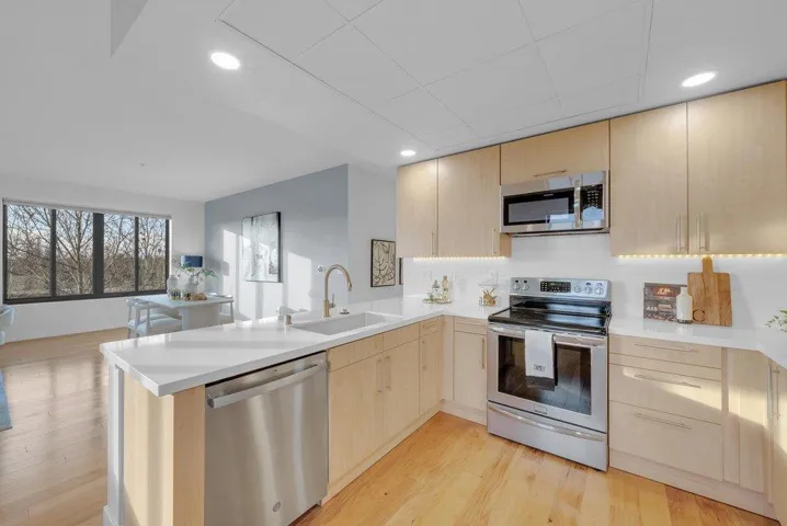 88 Bush Street 3189, San Jose, California 95126