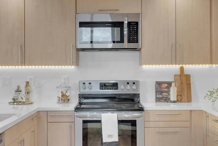 88 Bush Street 3189, San Jose, California 95126