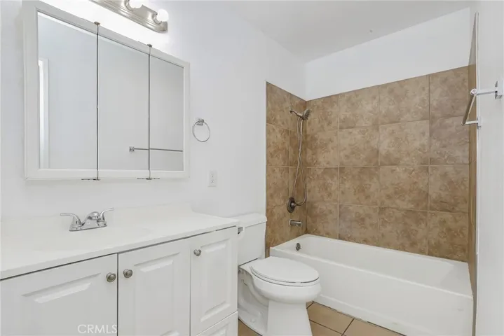 17052 Colima Road 208, Hacienda Heights, California 91745