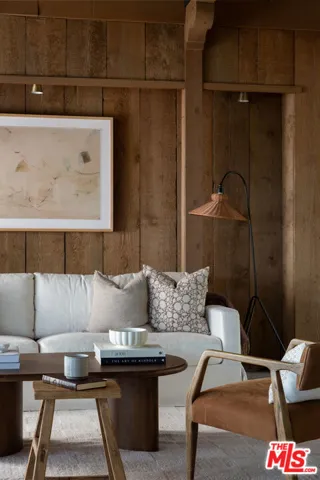 2200 Bella Vista Drive, Montecito, California 93108