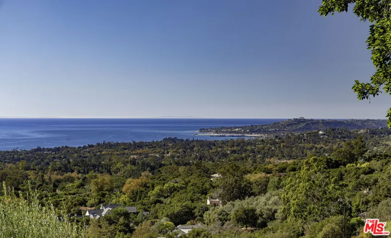 2200 Bella Vista Drive, Montecito, California 93108