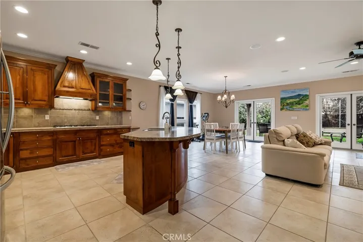 506 Antoinette Court, Red Bluff, California 96080