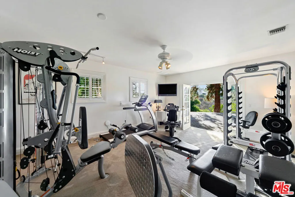 5209 Saddle Creek Road, Hidden Hills, California 91302 home-pic-45