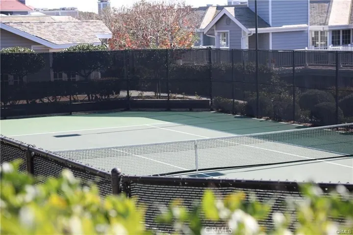 Tennis & Pickle Ball