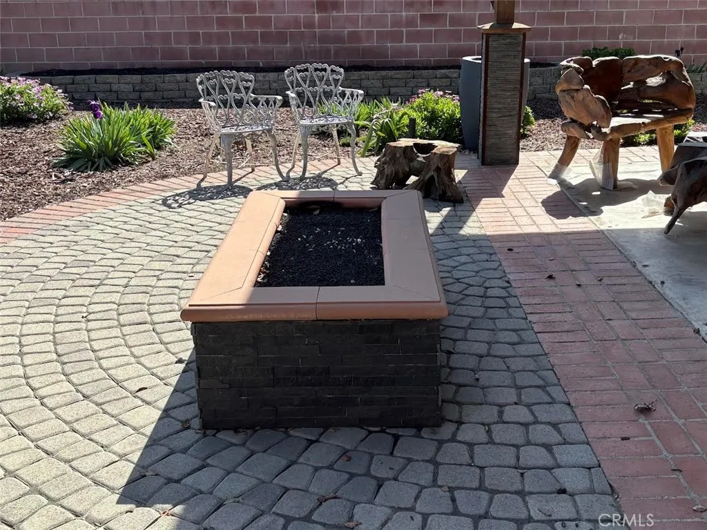 6914 Andasol Avenue, Lake Balboa, California 91406 home-pic-30