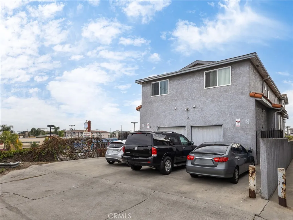 730 W 5th Street, San Pedro, California 90731 home-pic-33