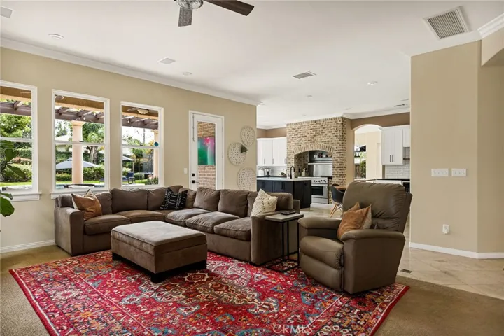 13385 Canyon Heights Drive, Yucaipa, California 92399