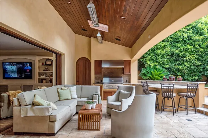 1136 5th Street, Manhattan Beach, California 90266