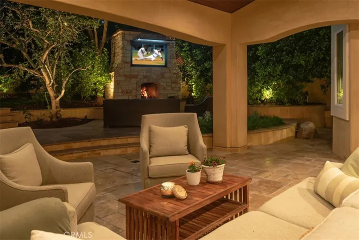 1136 5th Street, Manhattan Beach, California 90266