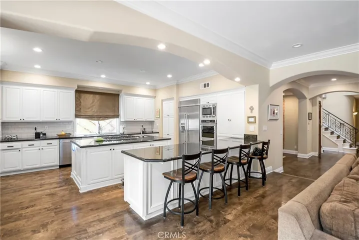 1136 5th Street, Manhattan Beach, California 90266
