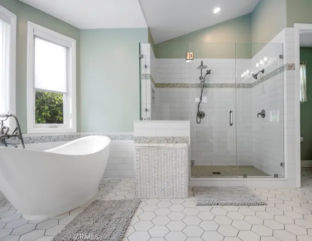 1136 5th Street, Manhattan Beach, California 90266