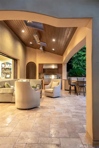 1136 5th Street, Manhattan Beach, California 90266