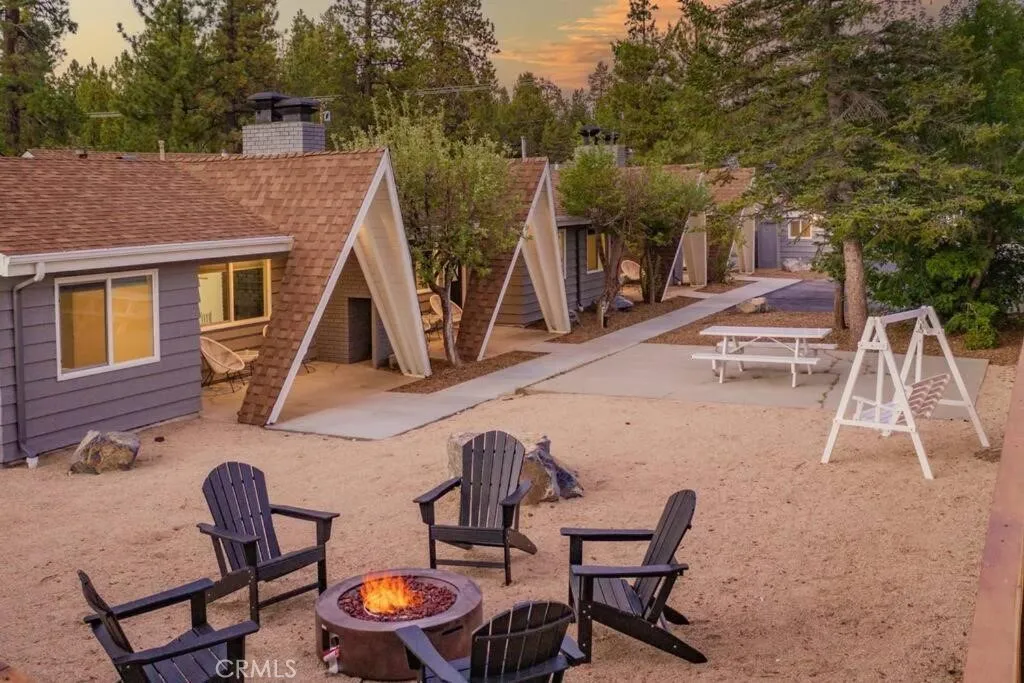 560 Edgemoor Road, Big Bear Lake, California 92315 home-pic-0