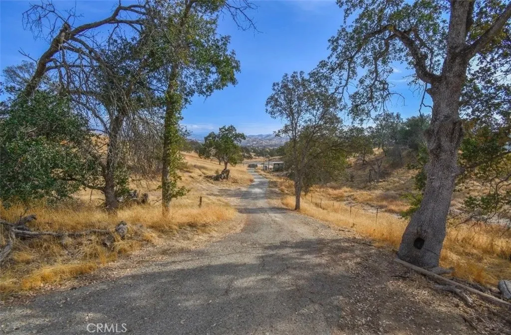 20499 Auberry Rd, Clovis, California 93619 home-pic-18