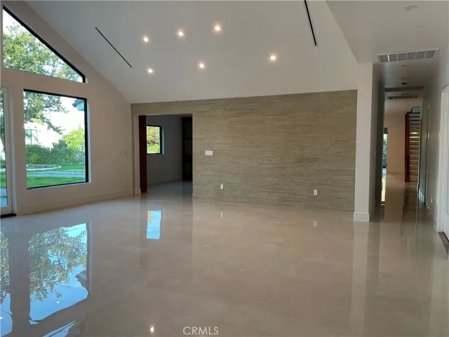 5201 E Crescent Drive, Anaheim Hills, California 92807