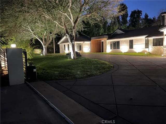 5201 E Crescent Drive, Anaheim Hills, California 92807