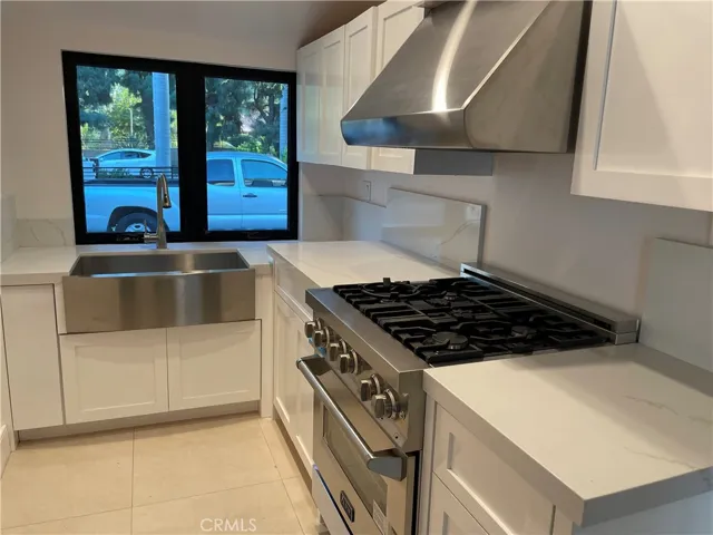 5201 E Crescent Drive, Anaheim Hills, California 92807