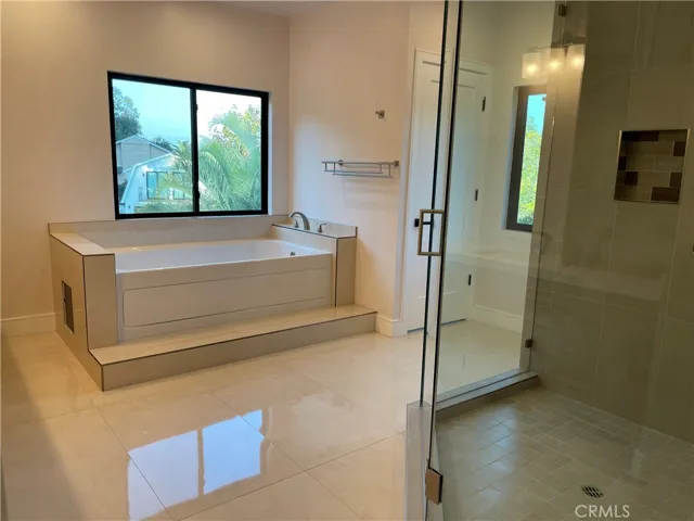 5201 E Crescent Drive, Anaheim Hills, California 92807