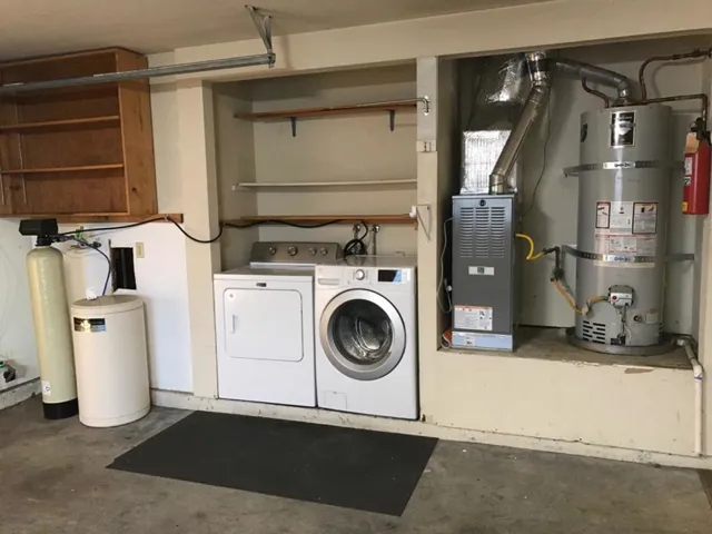 124 Nissen Road 4, Salinas, California 93901