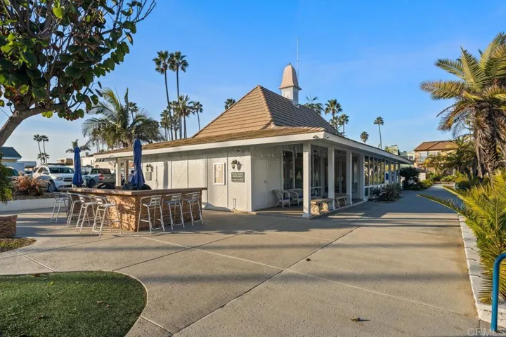 75 Half Moon Bend, Coronado, California 92118