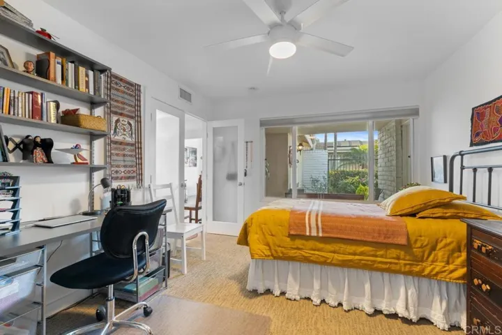 75 Half Moon Bend, Coronado, California 92118