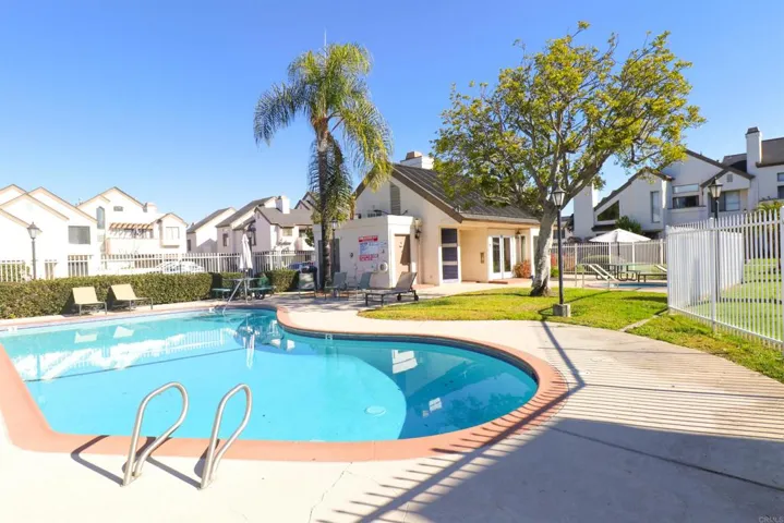 1532 Granite Hills Drive A, El Cajon, California 92019