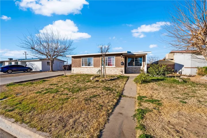 2025 E Avenue Q6, Palmdale, California 93550