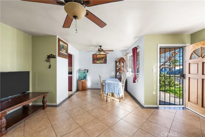 2025 E Avenue Q6, Palmdale, California 93550