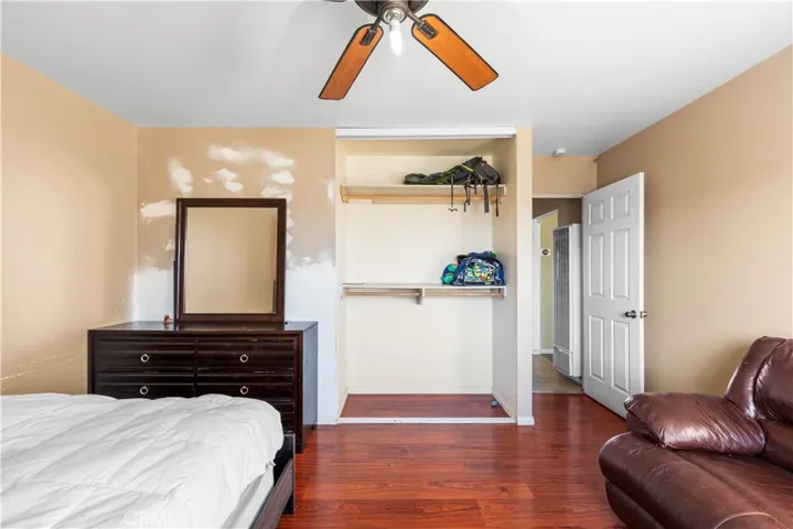 2025 E Avenue Q6, Palmdale, California 93550