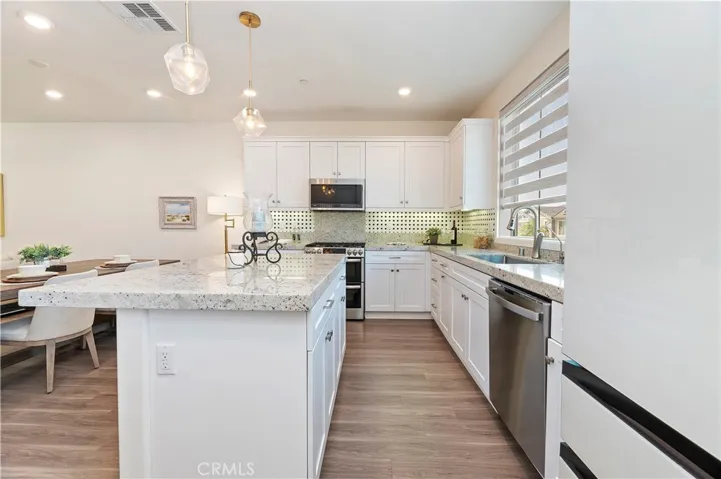 18287 Iris Lane, Yorba Linda, California 92886