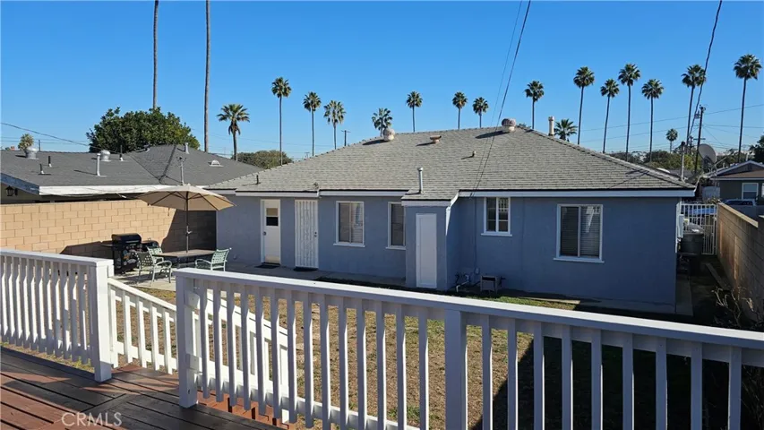 Large Wood Deck Freshly Painted & Ready to Entertain