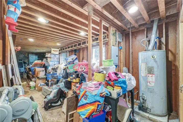 1402 E Cruces Street, Wilmington, California 90744