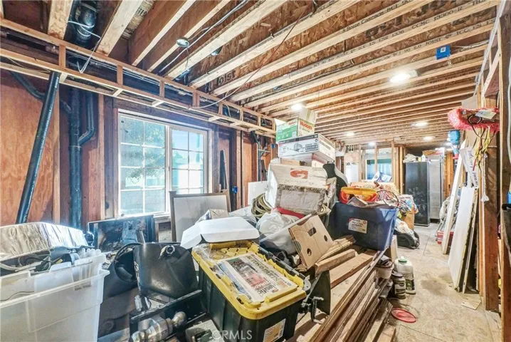 1402 E Cruces Street, Wilmington, California 90744