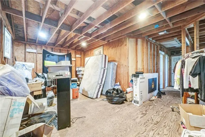 1402 E Cruces Street, Wilmington, California 90744