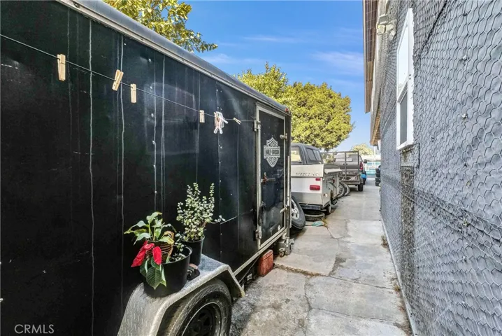 1402 E Cruces Street, Wilmington, California 90744