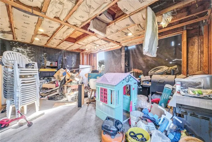 1402 E Cruces Street, Wilmington, California 90744