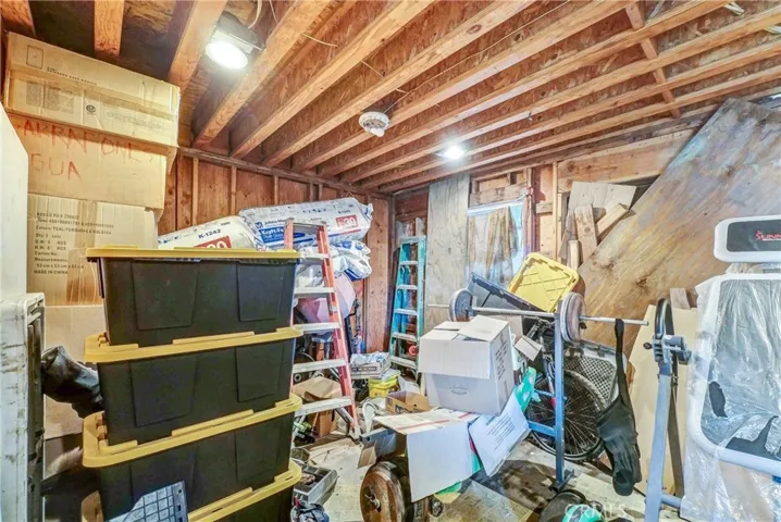 1402 E Cruces Street, Wilmington, California 90744