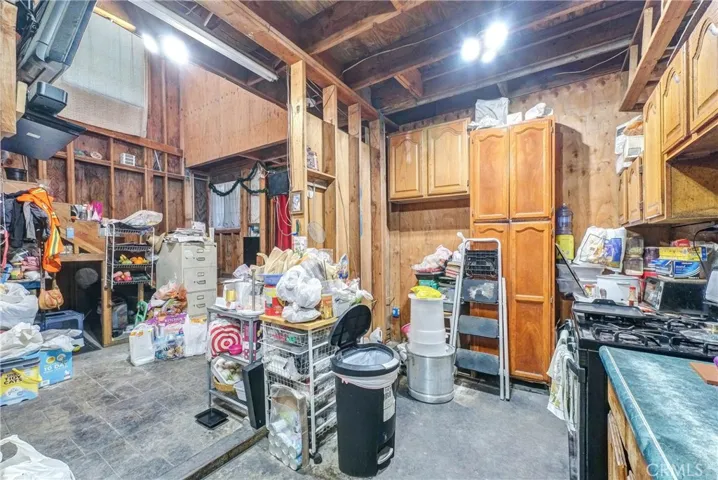 1402 E Cruces Street, Wilmington, California 90744