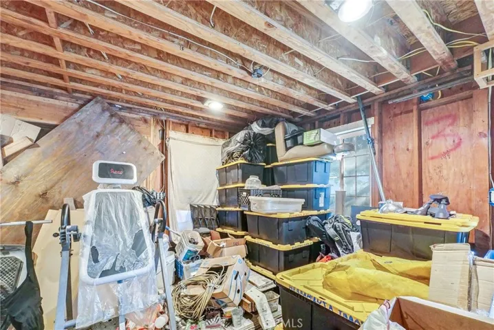 1402 E Cruces Street, Wilmington, California 90744