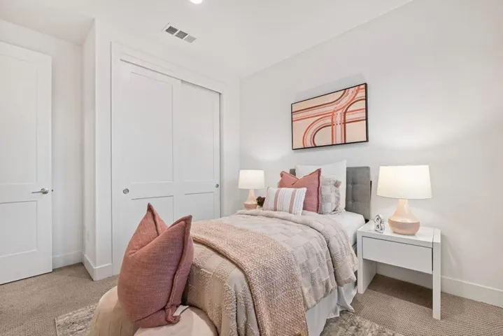 271 Fairchild Drive, Mountain View, California 94043