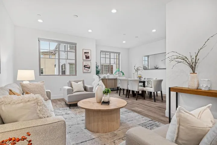 271 Fairchild Drive, Mountain View, California 94043