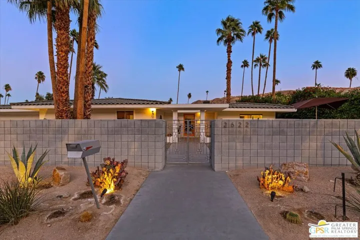 2622 S Camino Real, Palm Springs, California 92264