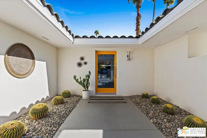 2622 S Camino Real, Palm Springs, California 92264