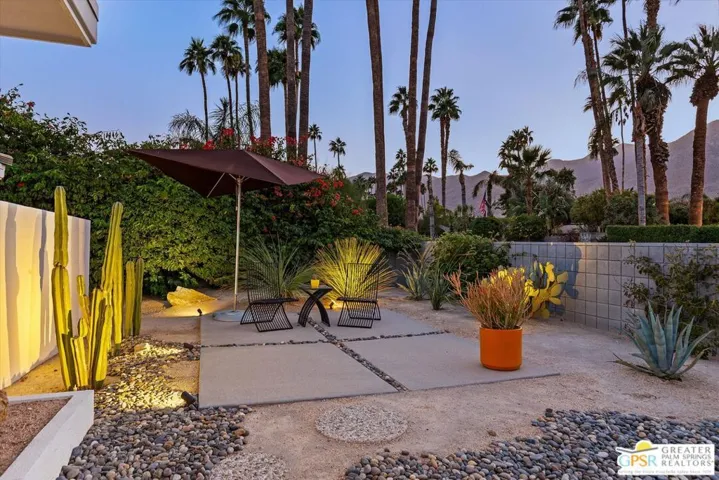 2622 S Camino Real, Palm Springs, California 92264