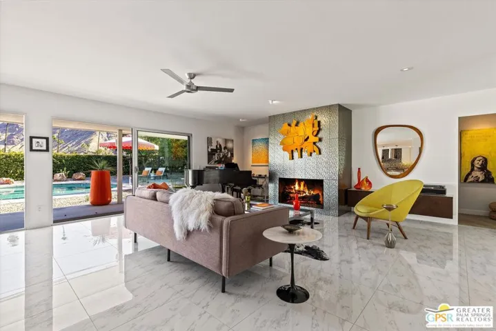 2622 S Camino Real, Palm Springs, California 92264