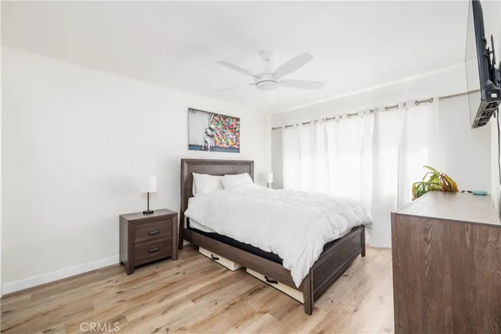 220 14th Street, Manhattan Beach, California 90266
