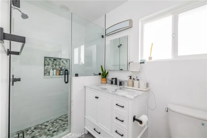 220 14th Street, Manhattan Beach, California 90266